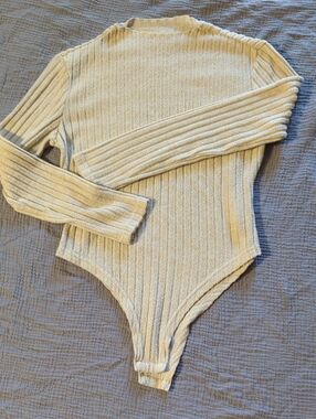 Soft Ribbed Long Sleeve Bodysuit